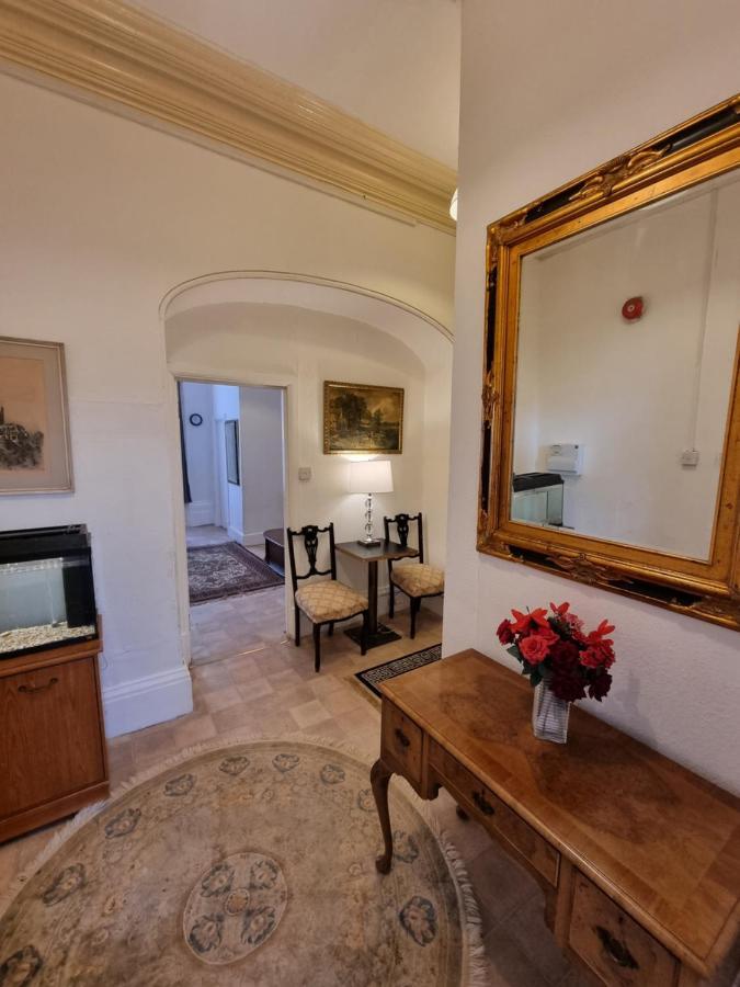 Large Flat Next To Port, Cliffs, Beach With Parking Dover Exterior foto
